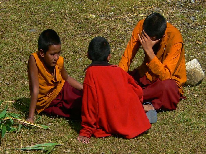 Jeunes moines bouddhistes - Hélène M. 