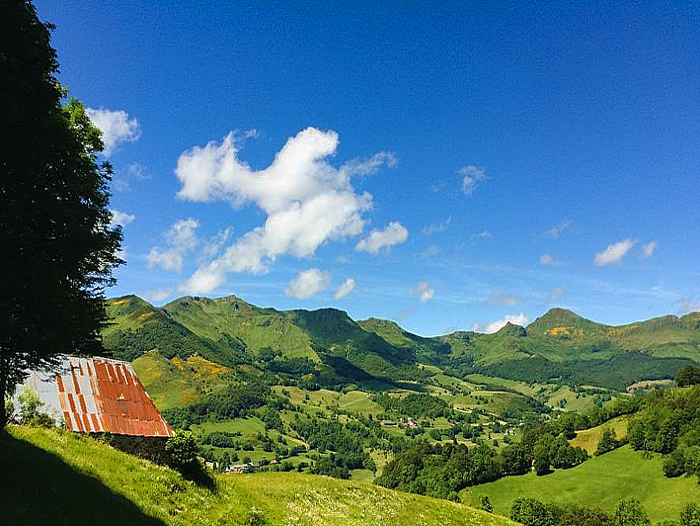 Vallée de Mandailles, vue sur les crêtes et le Puy Mary - Pascal SJ