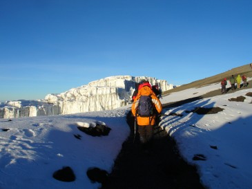 Pente sommitale du Kilimandjaro - Thierry M.