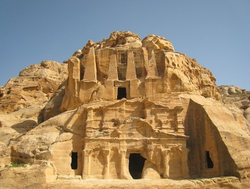 Petra, tombeau Nabatéen - Sarah M.